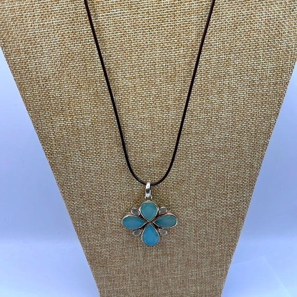 Pendant Large silver plated pear flower with aqua glass. Cross Artisan Made - Picture 3 of 5